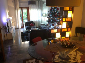 Гостиница Luxury Apartment  Тиволи